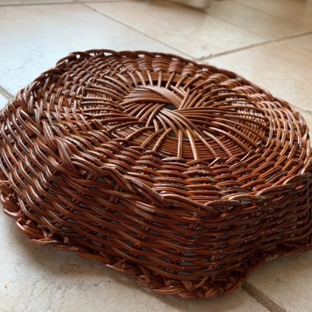 Brown Wicker Basket - Picture 6 of 8